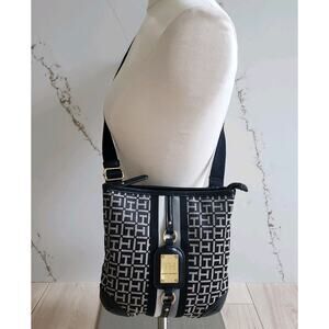 Tommy Hilfiger Cross Body Bag Zippered Canvas Black & White Logo Purse